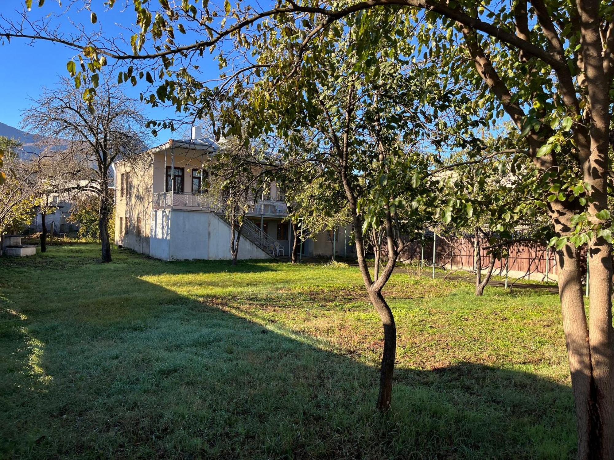 Gvirilas Sakhli Guest House Khashuri 외부 사진