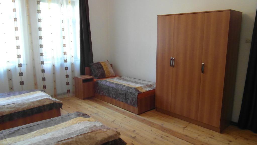 Gvirilas Sakhli Guest House Khashuri 객실 사진